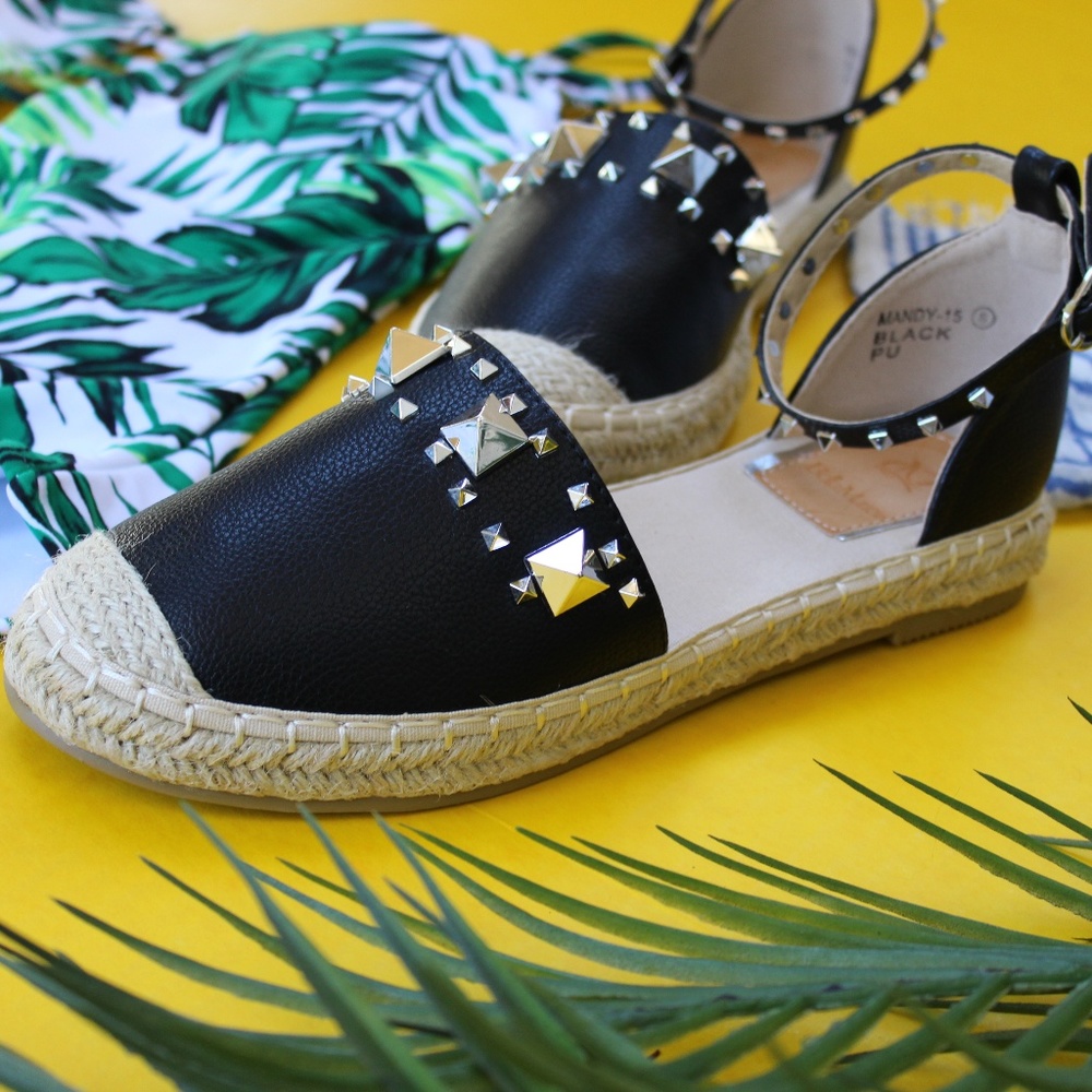 🚨LAST PAIR!!//The Francesca//Black Espadrille - Picture 3 of 8